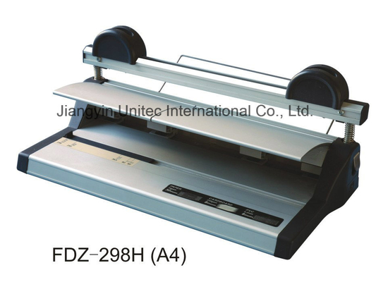 110 Volts Εργαλείο laminator κυλίνδρων με μέγιστο πλάτος laminating 25 ίντσες